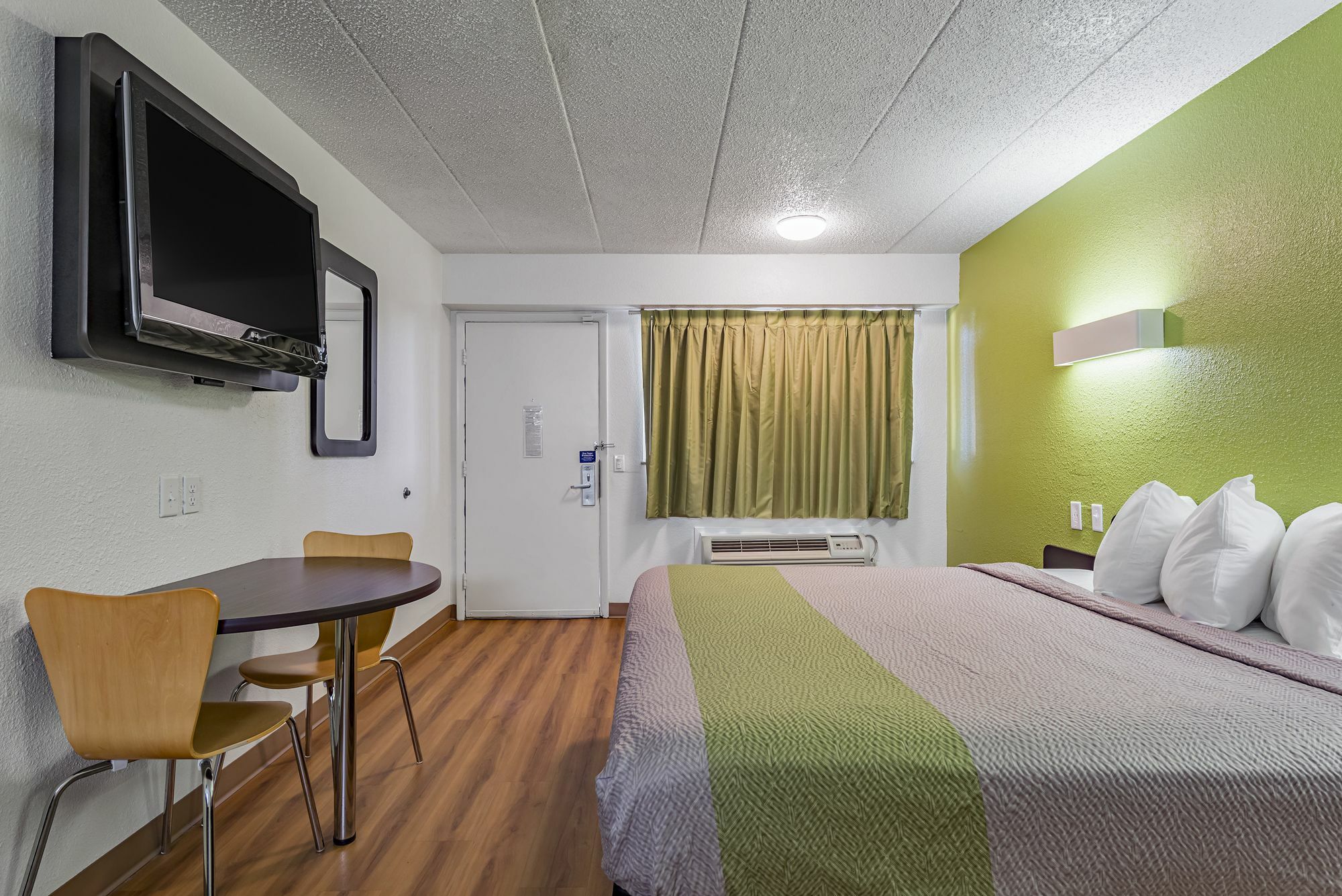 Motel 6-Cincinnati, OH - Central - Norwood Silverton Esterno foto